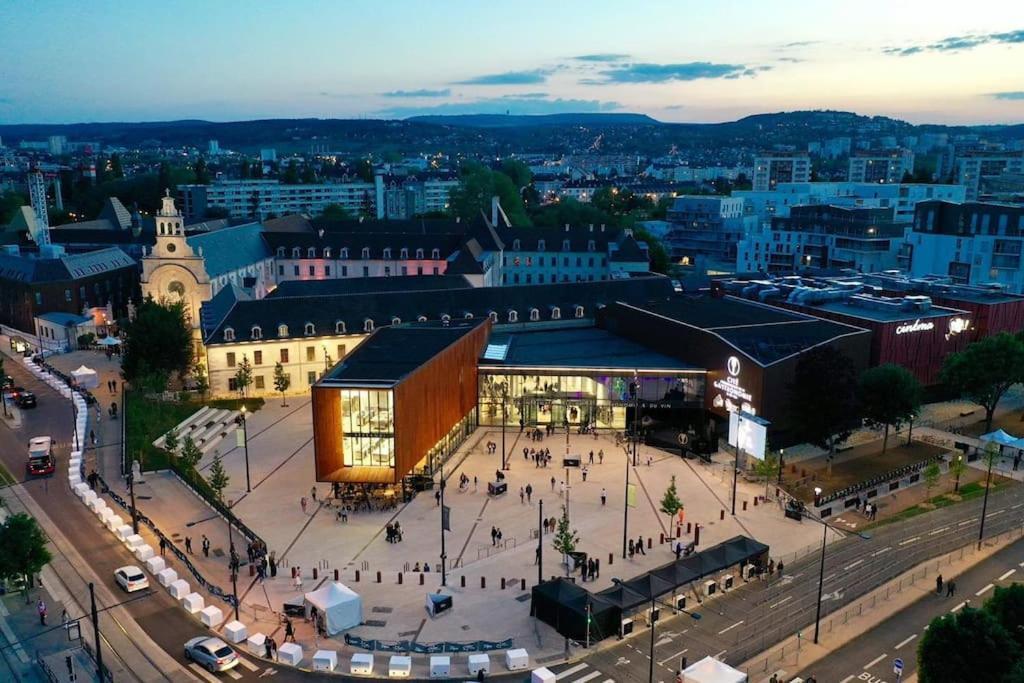 Apartament Le Jade : Au Coeur Du Centre Historique Dijon Zewnętrze zdjęcie